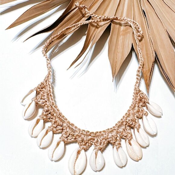 Boho shell necklace S737 - Picture 2 of 3